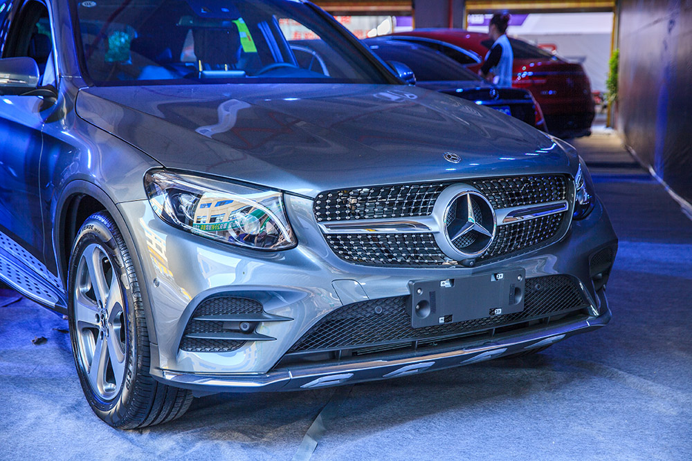 【車(chē)展第一天】遇到那個(gè)TA，放棄蘋(píng)果8......